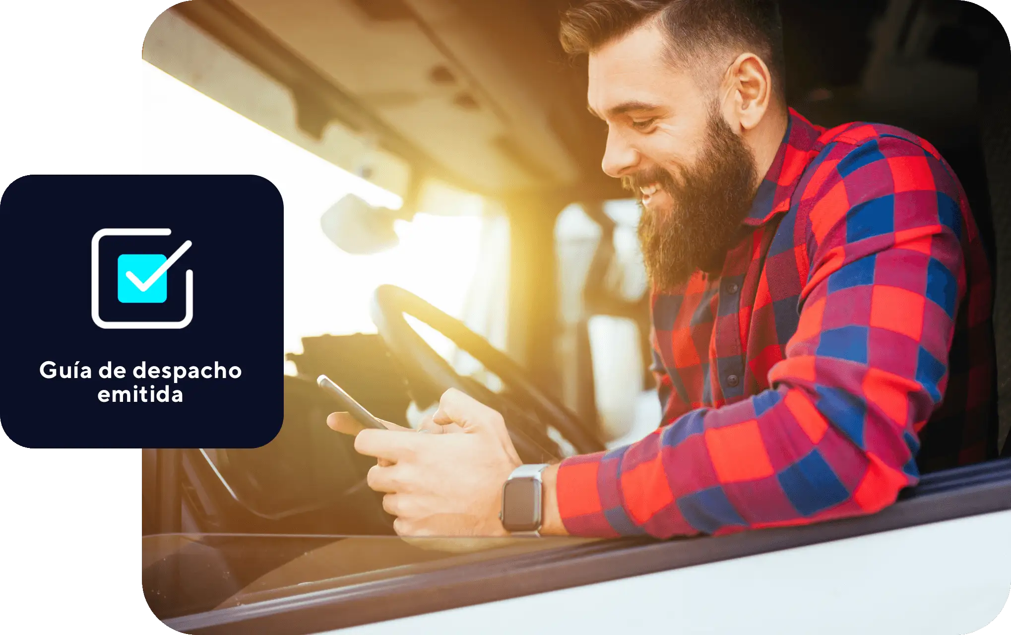Conductor sonriente dentro de un vehículo usando su teléfono móvil con aviso de guía de despacho emitida.